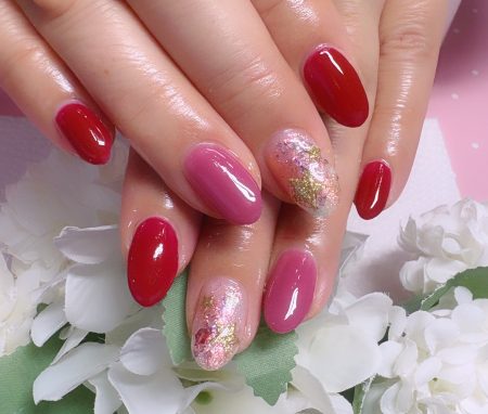 Cenbless　成増フェイシャル＆ネイルサロン　艶やかなレッドで締めくくる。美爪に育った一年の集大成ネイル♪