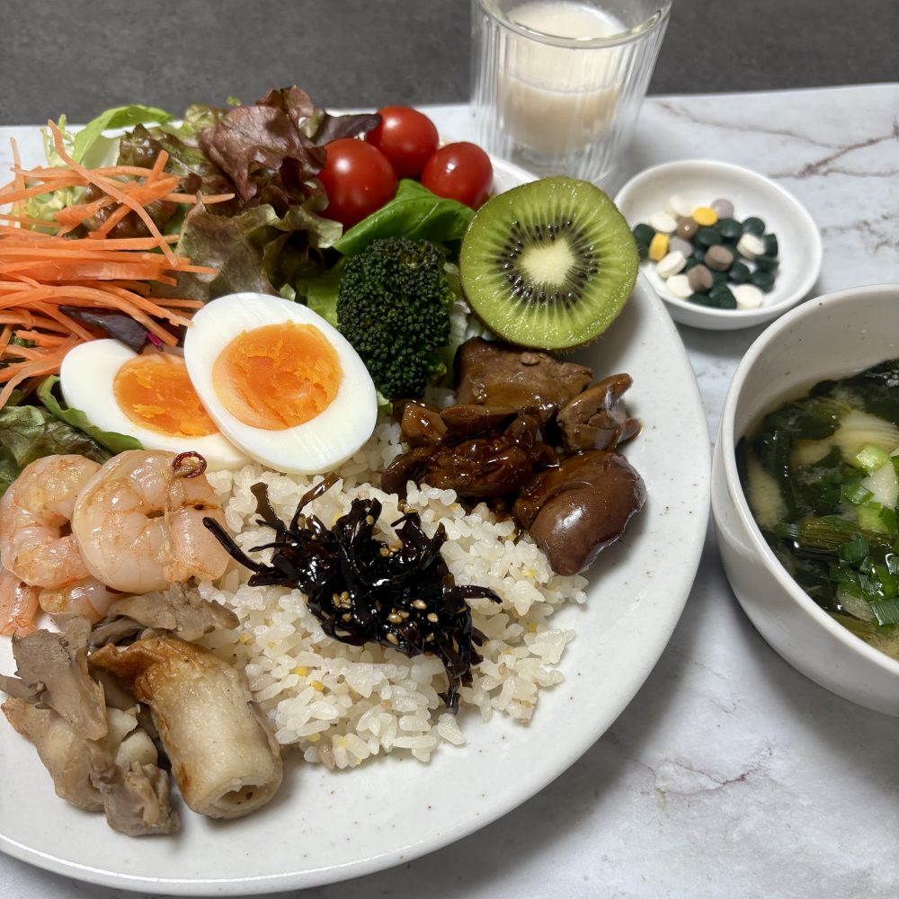 Cenbless 成増フェイシャル&ネイルサロン みけちゃんの手抜き朝食♪