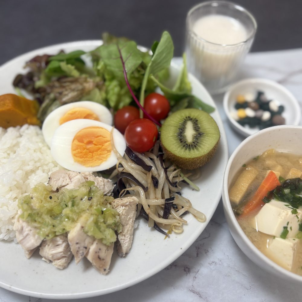 Cenbless 成増フェイシャル&ネイルサロン みけちゃんの手抜き朝食♪