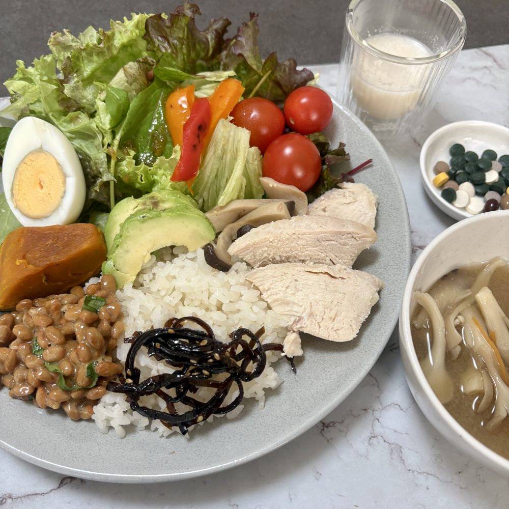 Cenbless 成増フェイシャル&ネイルサロン みけちゃんの手抜き朝食♪