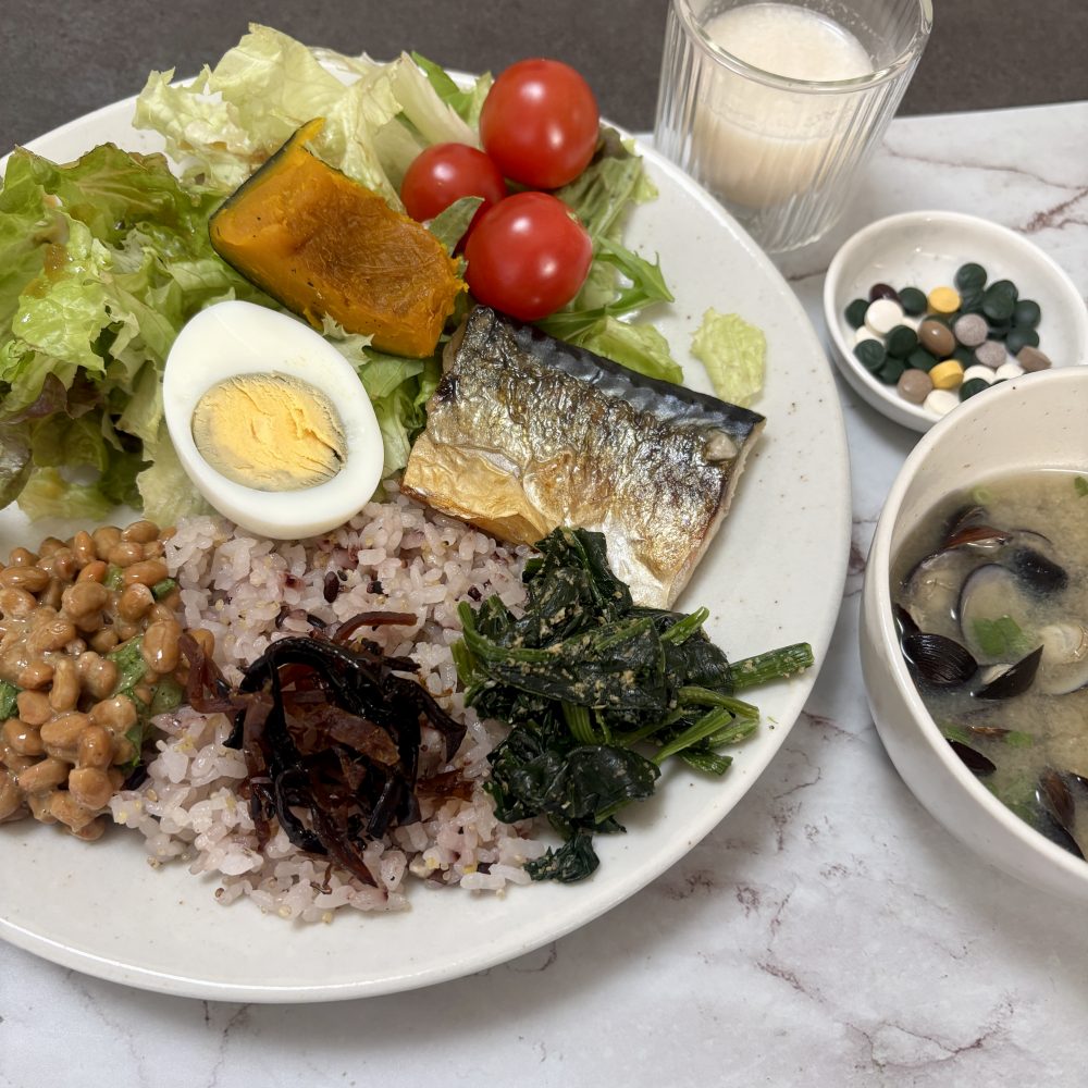 Cenbless 成増フェイシャル&ネイルサロン みけちゃんの手抜き朝食♪