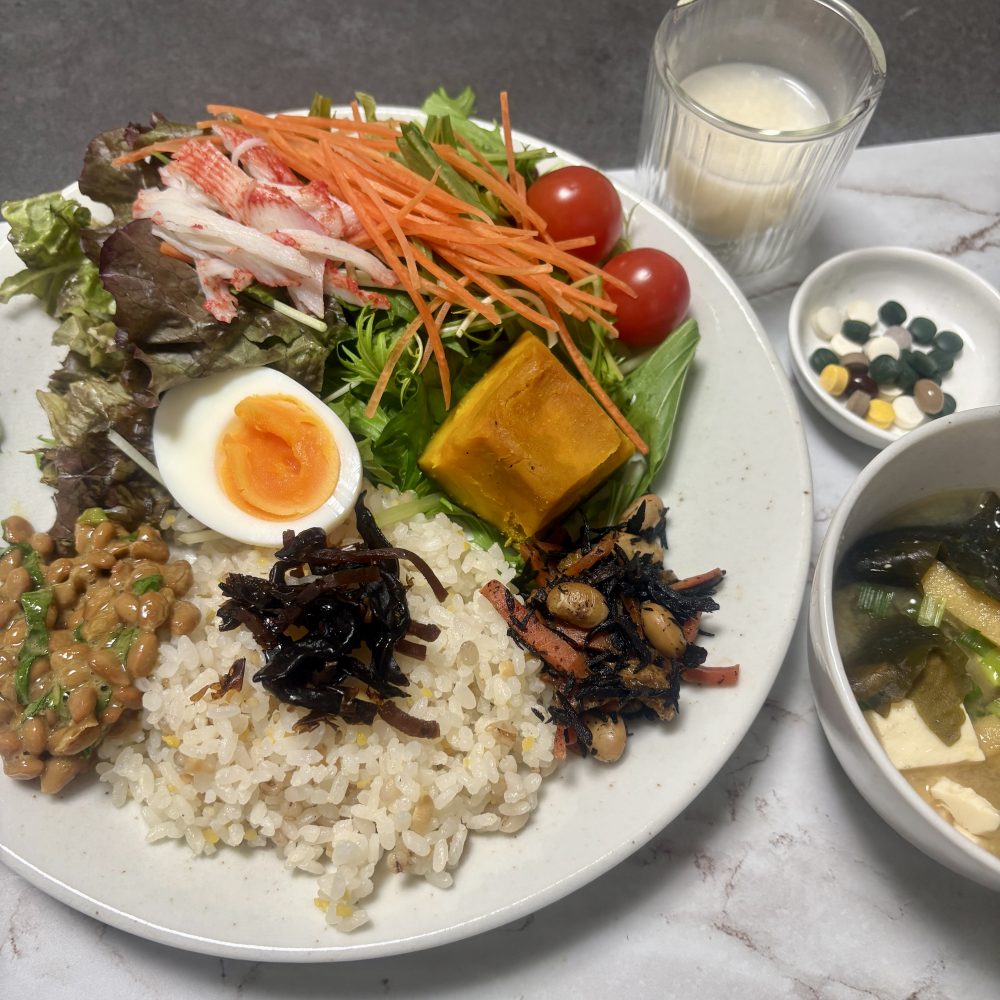 Cenbless 成増フェイシャル&ネイルサロン みけちゃんの手抜き朝食♪