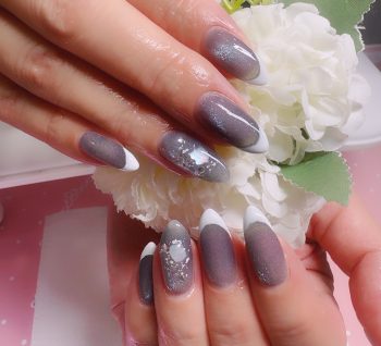Cenbless 成増フェイシャル&ネイルサロン マグネットベースに雪の結晶&シェル!贅沢フレンチネイル♪