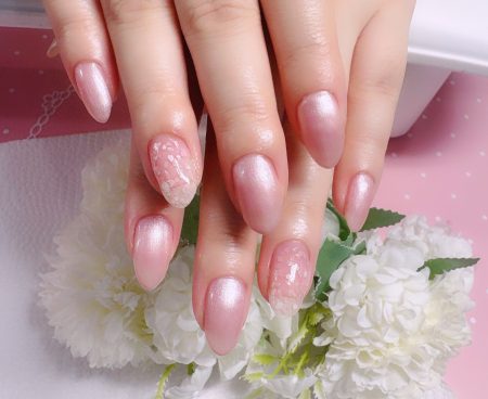 Cenbless 成増フェイシャル&ネイルサロン 花びらのようにやさしく。淡色パールピンクのバレンタインネイル♪