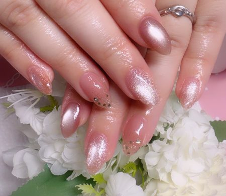 Cenbless　成増フェイシャル＆ネイルサロン　ナチュラルなのに虜。ちゅるん微粒子マグネットネイル
