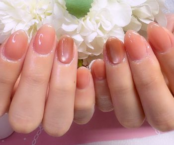 Cenbless 成増フェイシャル&ネイルサロン ちゅるん艶が可愛い。テラコッタシアー×微粒子マグネットネイル