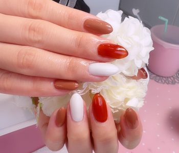 Cenbless　成増フェイシャル＆ネイルサロン　大人ブラウンで楽しむ。さりげないバレンタインネイル♪