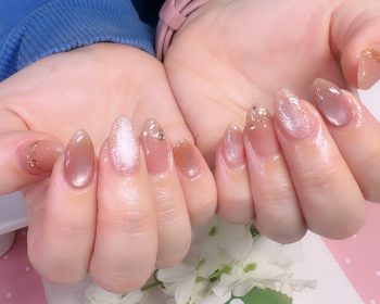 Cenbless　成増フェイシャル＆ネイルサロン　ナチュラルなのに虜。ちゅるん微粒子マグネットネイル