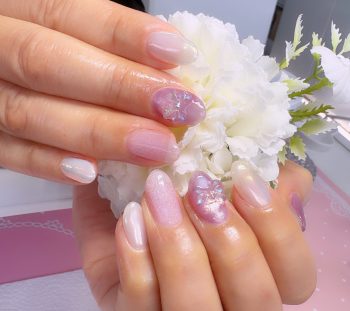 Cenbless　成増フェイシャル＆ネイルサロン　淡いラベンダーで楽しむ。大人可愛いバレンタインネイル♪