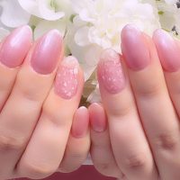 Cenbless 成増フェイシャル&ネイルサロン 花びらのようにやさしく。淡色パールピンクのバレンタインネイル♪