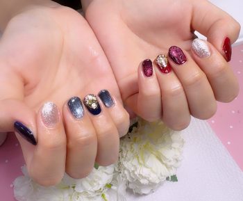 Cenbless　成増フェイシャル＆ネイルサロン　推しイベント仕様。左右で楽しむ赤×青の特別ネイル♪