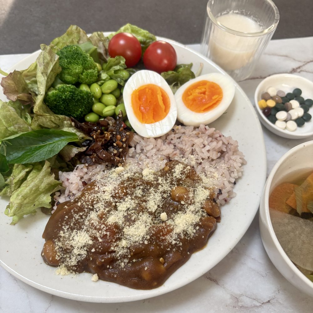 Cenbless　成増フェイシャル＆ネイルサロン　みけちゃんの手抜き朝食♪