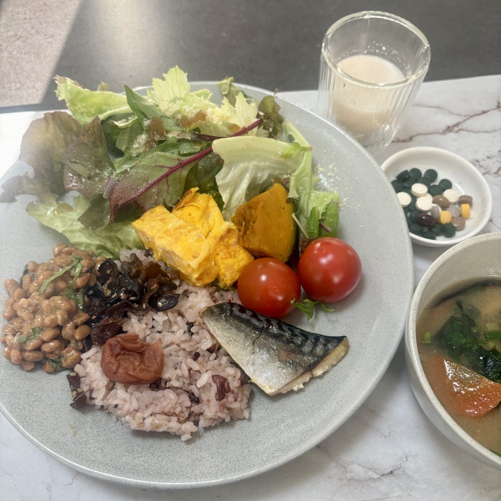 Cenbless　成増フェイシャル＆ネイルサロン　みけちゃんの手抜き朝食♪