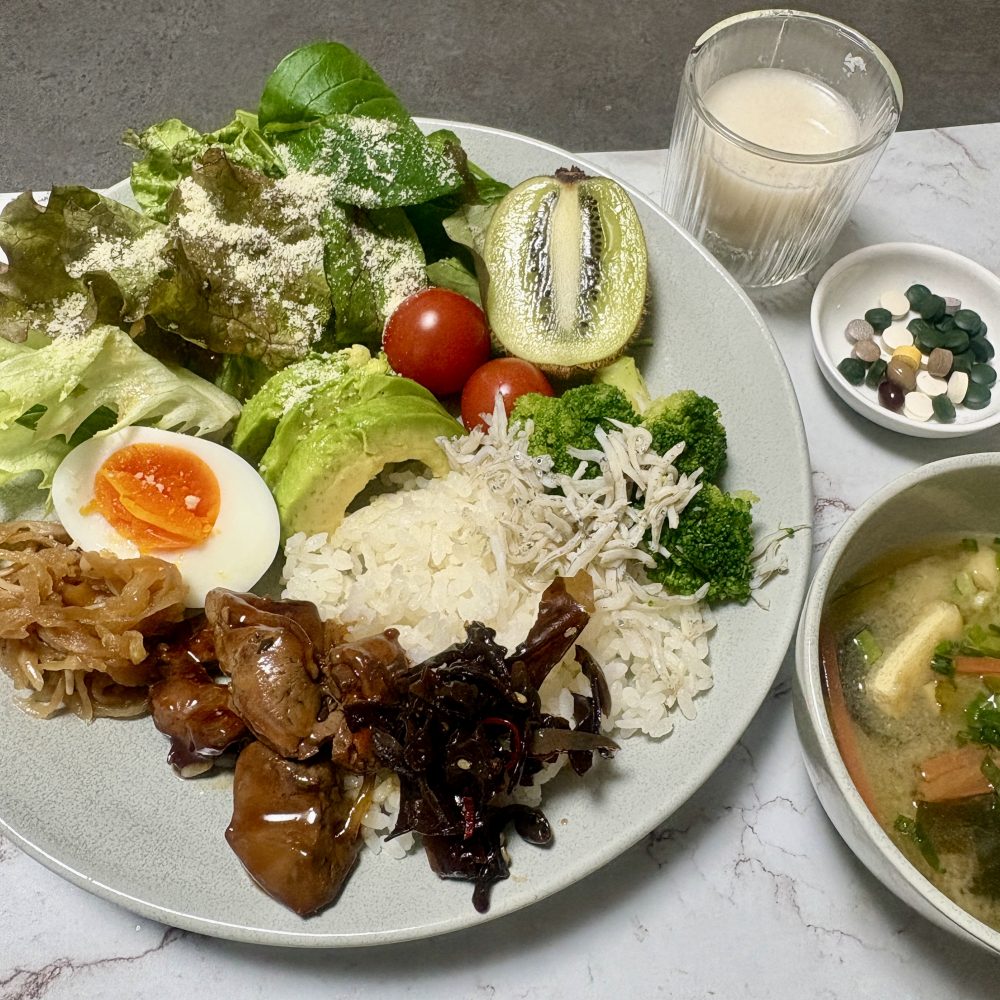 Cenbless　成増フェイシャル＆ネイルサロン　みけちゃんの手抜き朝食♪