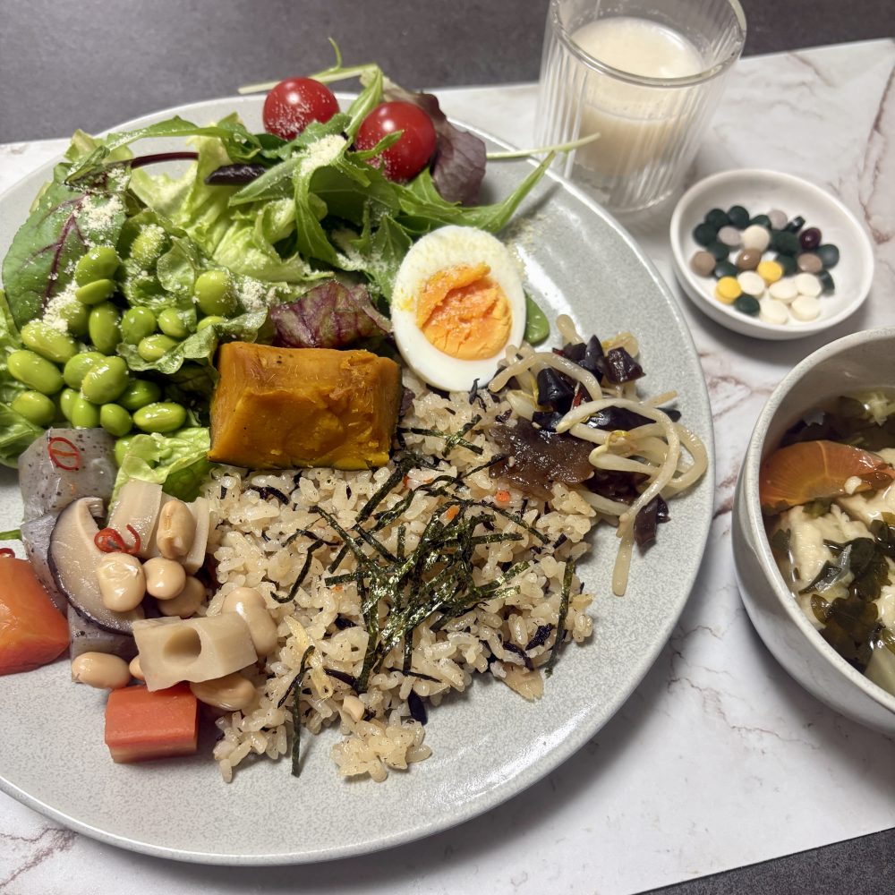 Cenbless　成増フェイシャル＆ネイルサロン　みけちゃんの手抜き朝食♪