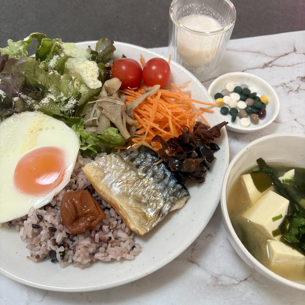 Cenbless　成増フェイシャル＆ネイルサロン　みけちゃんの手抜き朝食♪