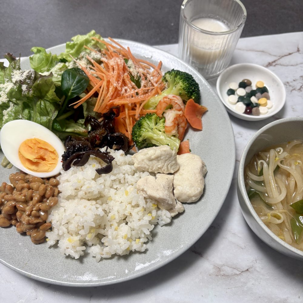 Cenbless　成増フェイシャル＆ネイルサロン　みけちゃんの手抜き朝食♪