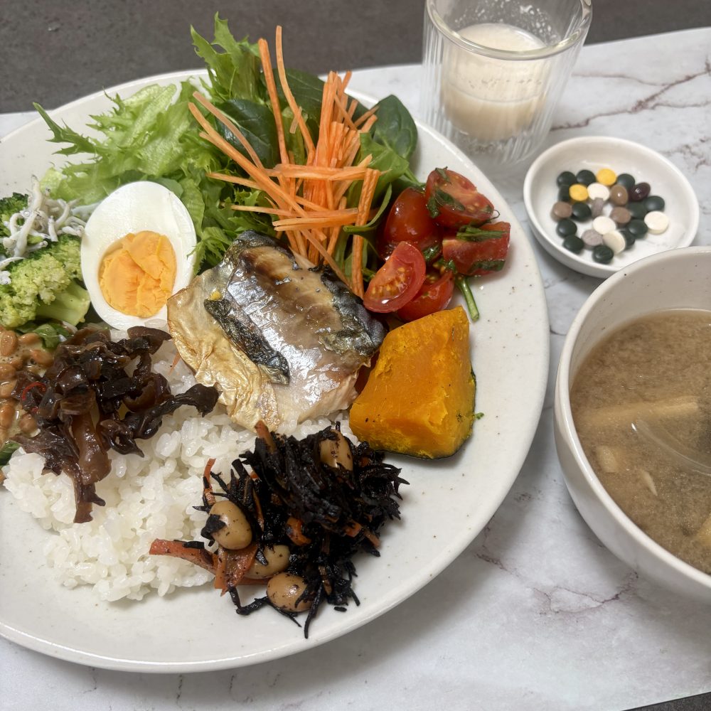 Cenbless　成増フェイシャル＆ネイルサロン　みけちゃんの手抜き朝食♪