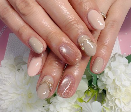 Cenbless 成増フェイシャル&ネイルサロン やわらかベージュで叶える春フォーマルネイル