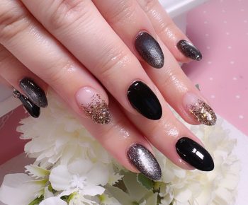 成増徒歩3分のフェイシャルエステ・ネイルサロン ビューティスタジオCenbless（センブレス）　漆黒で魅せる。大人のためのステージネイル♪