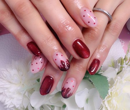成増徒歩3分のフェイシャルエステ・ネイルサロン ビューティスタジオCenbless（センブレス）　赤マグネットが主役♪ いちごソースみたいなバレンタインネイル