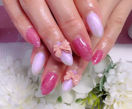 成増徒歩3分のフェイシャルエステ・ネイルサロン ビューティスタジオCenbless（センブレス）　バレンタインらしい可愛さを楽しむ、大人のリボンネイル