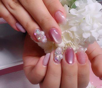 成増徒歩3分のフェイシャルエステ・ネイルサロン ビューティスタジオCenbless(センブレス) やわらかなピンクで楽しむ。華やかバレンタインネイル♪