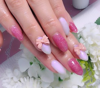 成増徒歩3分のフェイシャルエステ・ネイルサロン ビューティスタジオCenbless（センブレス）　バレンタインらしい可愛さを楽しむ、大人のリボンネイル