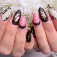 成増徒歩3分のフェイシャルエステ・ネイルサロン ビューティスタジオCenbless（センブレス）　遊び心たっぷり♪大人のバレンタインチョコネイル