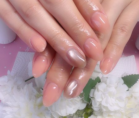 成増徒歩3分のフェイシャルエステ・ネイルサロン ビューティスタジオCenbless（センブレス）　上品さの中にさりげない煌めき♪大人のちゅるんネイル