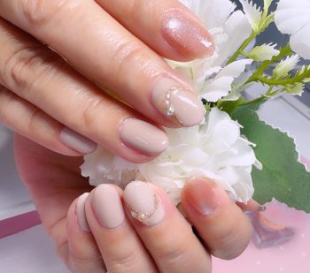 成増徒歩3分のフェイシャルエステ・ネイルサロン ビューティスタジオCenbless(センブレス) 上品ベージュで春フォーマル♪大人のきれいめネイル