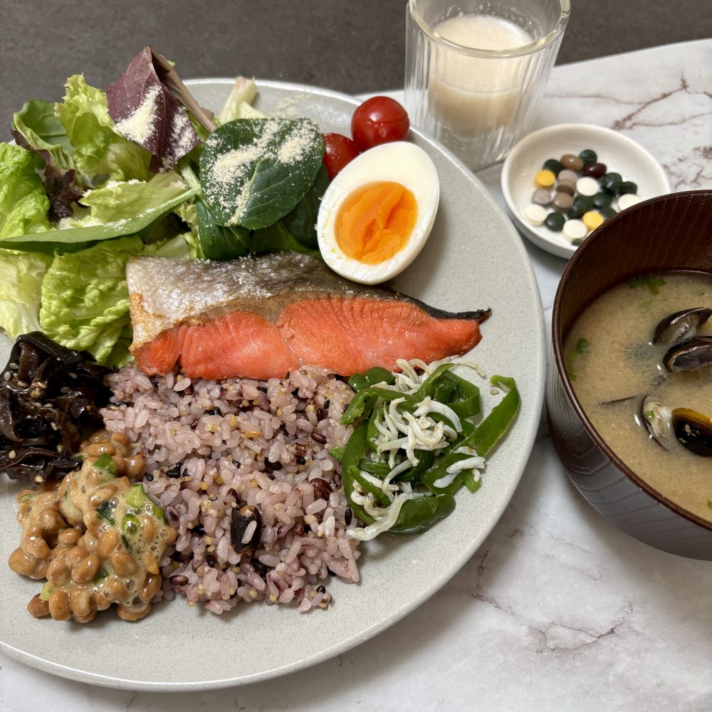 Cenbless　成増フェイシャル＆ネイルサロン　みけちゃんの手抜き朝食♪