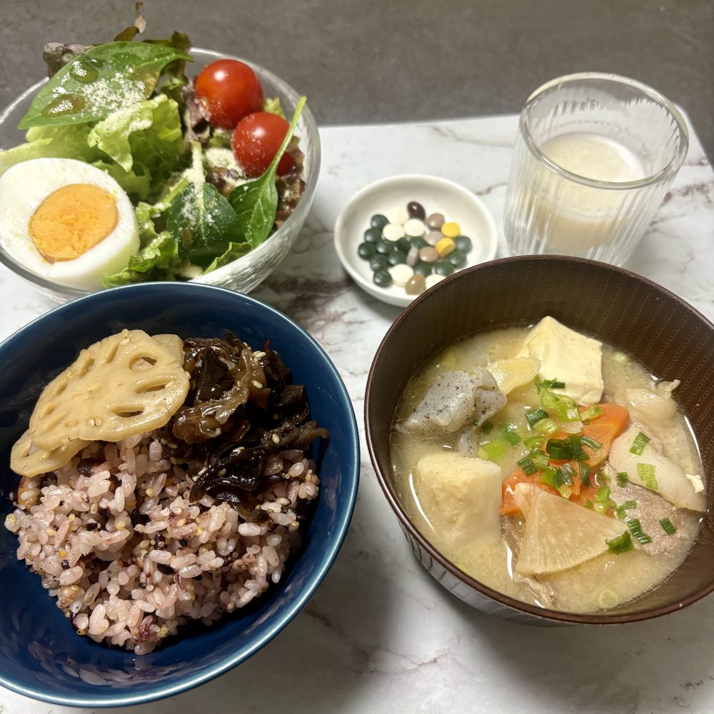 Cenbless　成増フェイシャル＆ネイルサロン　みけちゃんの手抜き朝食♪