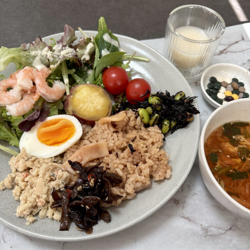 Cenbless　成増フェイシャル＆ネイルサロン　みけちゃんの手抜き朝食♪