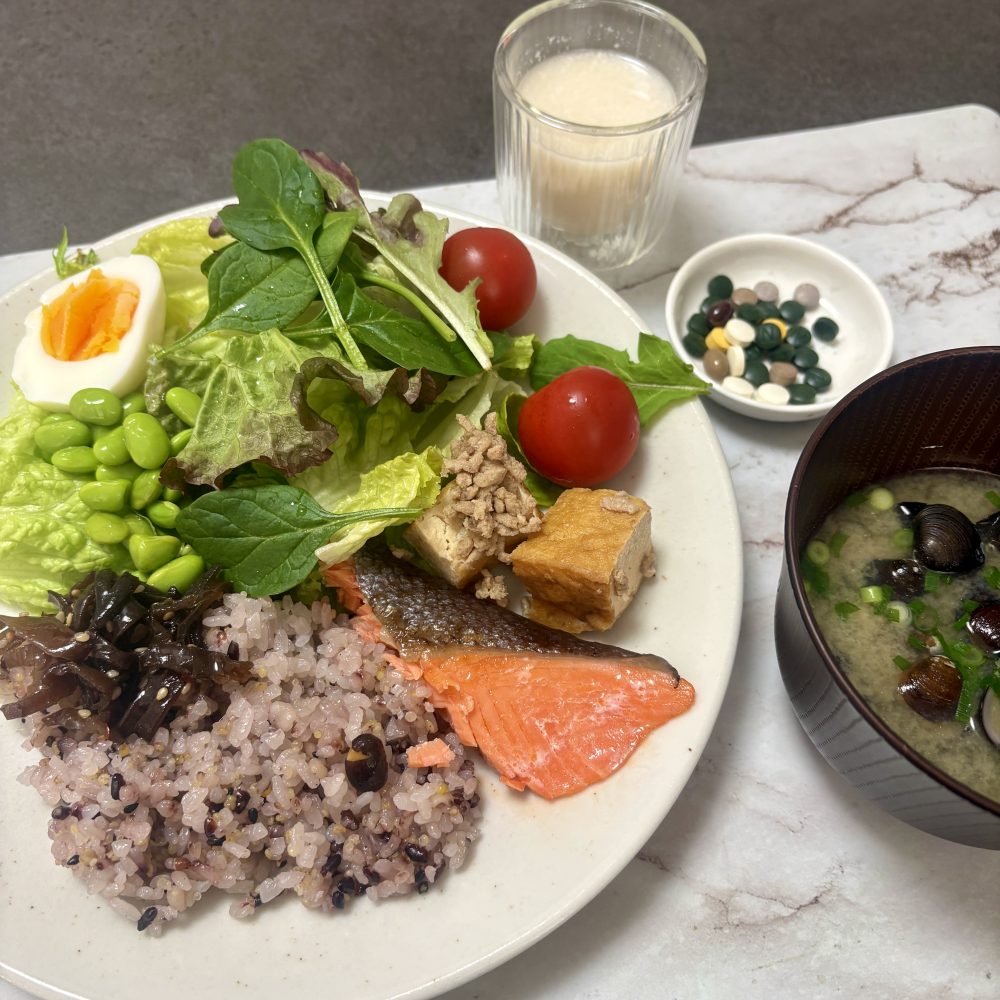 Cenbless　成増フェイシャル＆ネイルサロン　みけちゃんの手抜き朝食♪