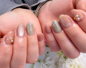 成増徒歩3分のフェイシャルエステ・ネイルサロン ビューティスタジオCenbless(センブレス) 節目の春に♪上品ベージュのフォーマルネイル