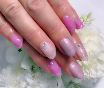 Cenbless　成増フェイシャル＆ネイルサロン　春のきらめき♪ライラックピンクの上品ネイル