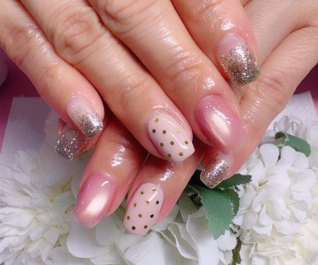Cenbless　成増フェイシャル＆ネイルサロン　やわらかピンクで春フォーマル♪上品カラーチェンジネイル