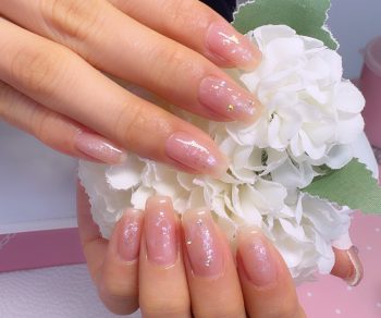 Cenbless 成増フェイシャル&ネイルサロン うるうる艶カラーにオーロラの煌めき☆清楚系ネイル