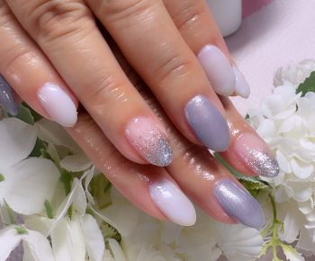 Cenbless 成増フェイシャル&ネイルサロン 爽やかアイスブルー♪大人の上品ネイル