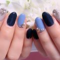 成増徒歩3分のフェイシャルエステ・ネイルサロン ビューティスタジオCenbless（センブレス）ネイビー×ブルーで上品に♪大人フォーマルネイル