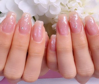 Cenbless 成増フェイシャル&ネイルサロン うるうる艶カラーにオーロラの煌めき☆清楚系ネイル