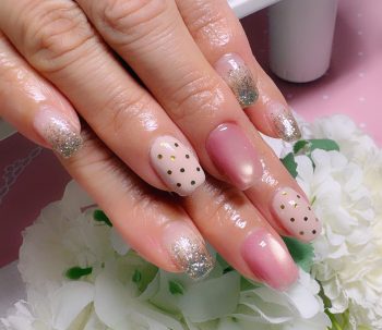 Cenbless　成増フェイシャル＆ネイルサロン　やわらかピンクで春フォーマル♪上品カラーチェンジネイル