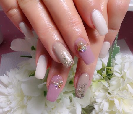 成増徒歩3分のフェイシャルエステ・ネイルサロン ビューティスタジオCenbless(センブレス) 春に映える♪上品でやわらかなベージュ系ネイル