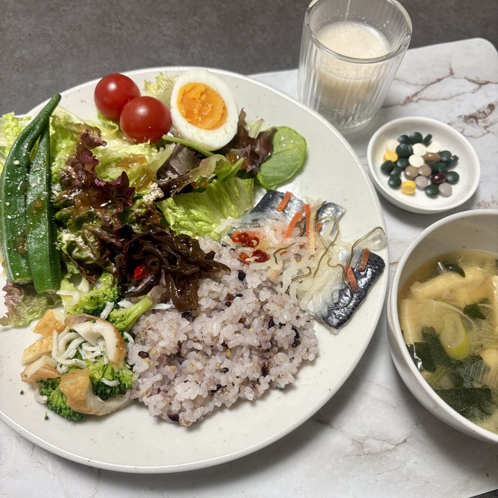 Cenbless 成増フェイシャル&ネイルサロン みけちゃんの手抜き朝食♪