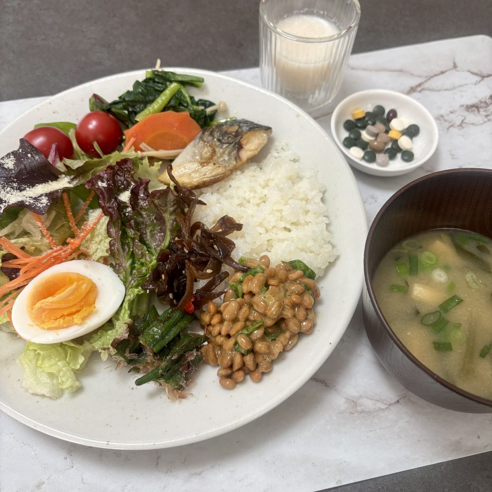 Cenbless 成増フェイシャル&ネイルサロン みけちゃんの手抜き朝食♪