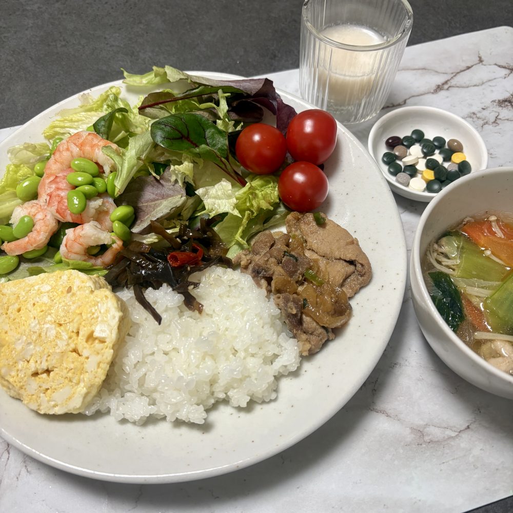 Cenbless 成増フェイシャル&ネイルサロン みけちゃんの手抜き朝食♪