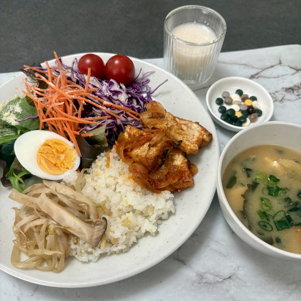 Cenbless 成増フェイシャル&ネイルサロン みけちゃんの手抜き朝食♪