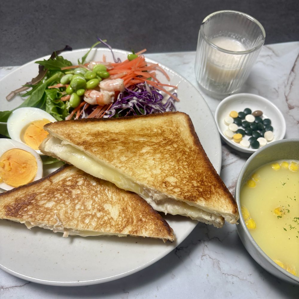 Cenbless 成増フェイシャル&ネイルサロン みけちゃんの手抜き朝食♪