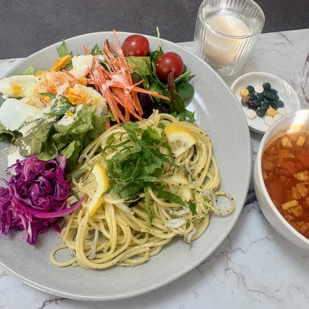 Cenbless 成増フェイシャル&ネイルサロン みけちゃんの手抜き朝食♪